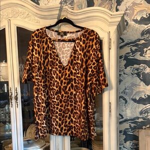 Lucky & Blessed Leopard Print V-Neck Cut Out Oversized Top 3X